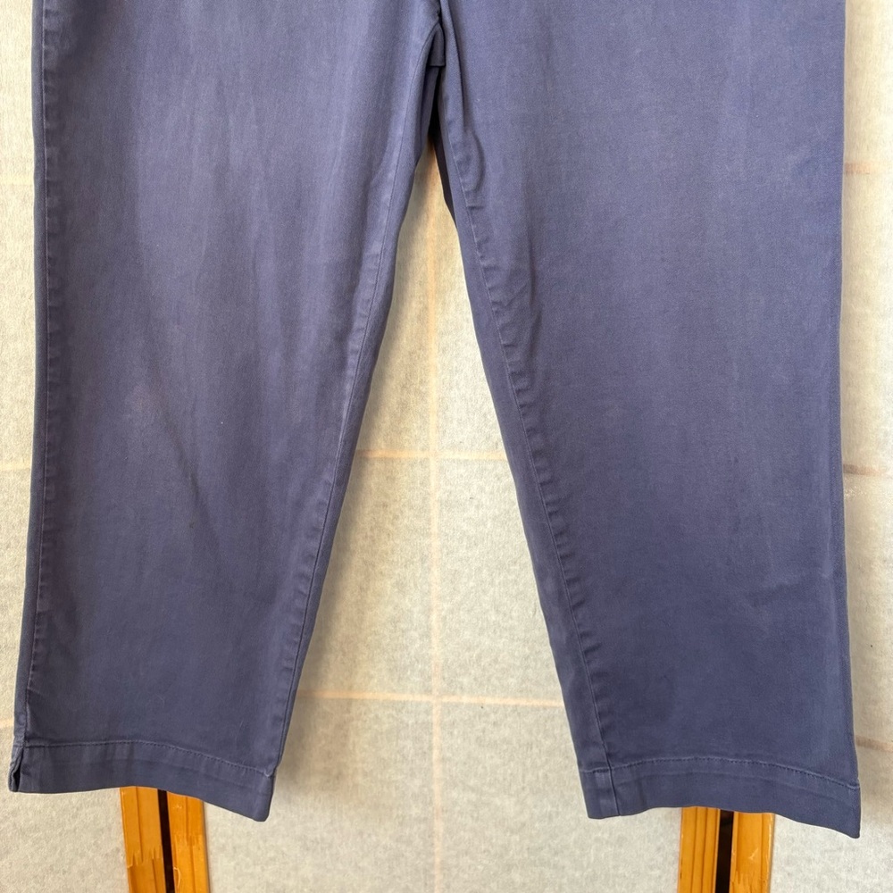 L.L. Bean Straight Fit Capri Pants Women’s 12 Petite Cotton Dusty Blue Denim - Picture 3 of 11